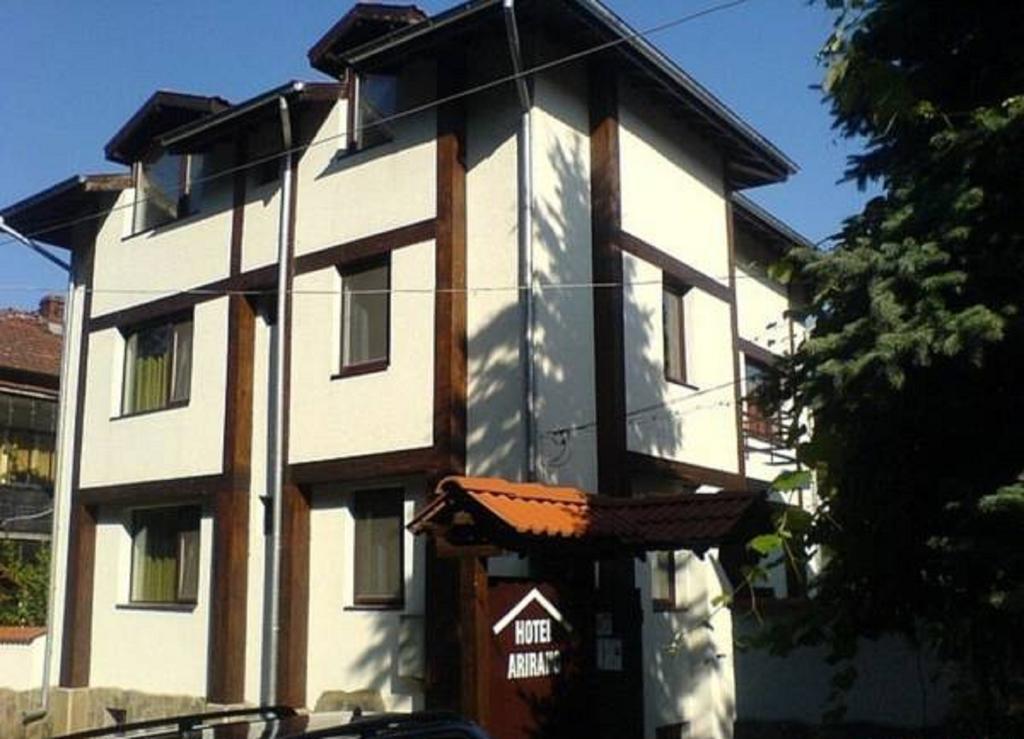 House Arirang Cherni Osum Exterior photo